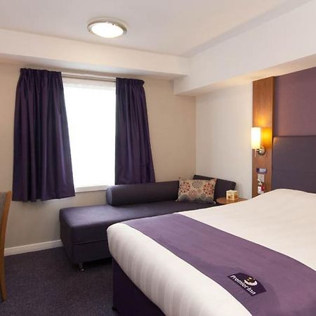 Premier Inn Plymouth City Centre - Sutton Harbour Exterior foto