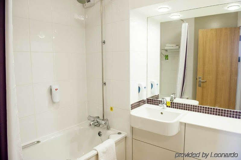 Premier Inn Plymouth City Centre - Sutton Harbour Exterior foto